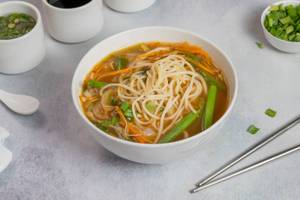 Veg Thukpa