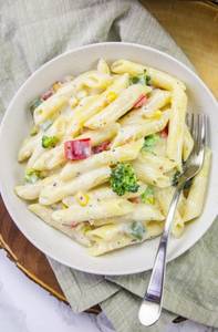 Veg White Sauce Pasta