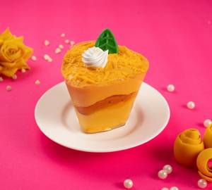 Mango Mousse Pastry
