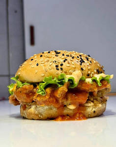 Clukin Hot Burger
