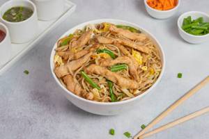 Chicken Hakka Noodles    