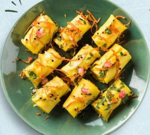 Dhokla Khandvi