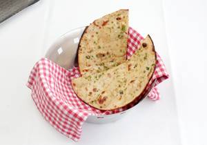 Hari Mirchi Ki Roti