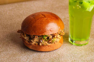 Smoked Chicken Burger