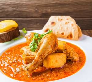 Chicken Curry Quarter,3 Roti +Salad