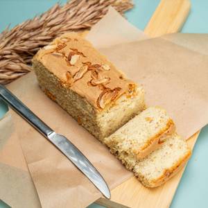 Almond cake
