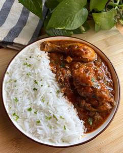 Chicken Ahuna with Jeera Rice + Jeera Rice + Green Salad + Ghee Roti