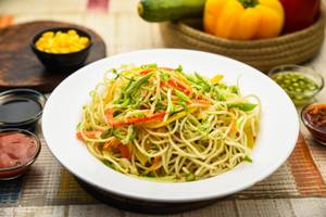 Wok Tossed Hakka Noodles