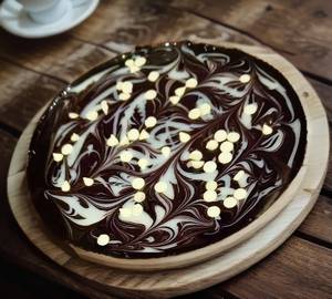Classic chocolates bowl
