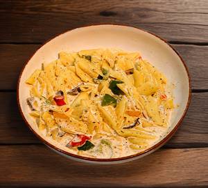 White Sauce Pasta