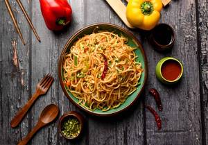 Veg Garlic Noodles
