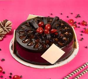 Choco Cherry Cake [500 Grams]