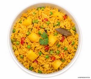 Matar Aloo Ki Tehri