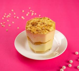 Butter Scotch Mousse Pastry