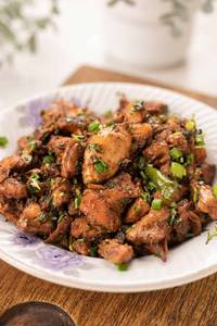 Stir Fried Chicken In Ginger Sauce