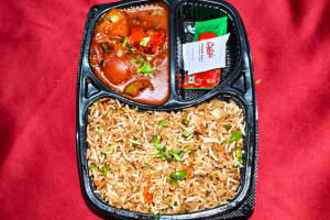 Fried Rice with Chilli Paneer