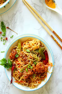 Fiery Chicken Schezwan Noodles