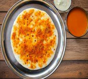 Podi Kal Dosai (2 Pieces) With Fish Kolambu