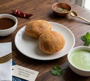 Dal Kachori With Chutney 2Pc