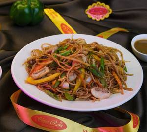 Mushroom Chow mein 