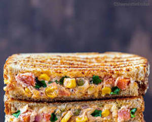 Chilli Paneer Veg Subwich