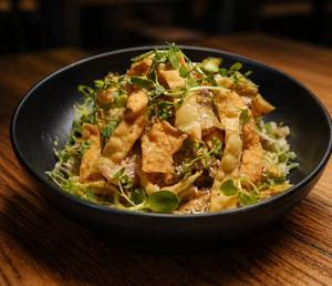B.b.q Chicken Salad With Micro Greens