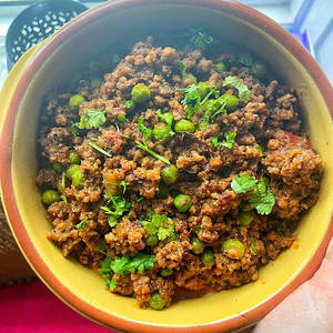 Mutton Keema Mutter Masala