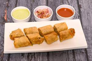 Cheesy Paneer Spring Roll