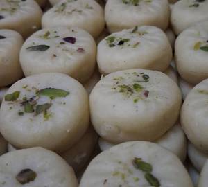 Safed Peda (White Peda)