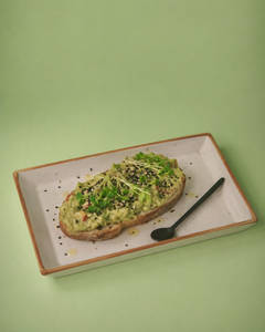 Avocado Feta Toast (1 Slice/2 Pc)