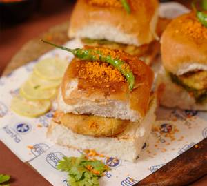 Peri Peri Vada Pav