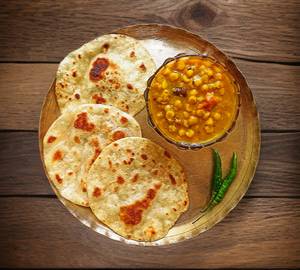 Chole (2 Roti)