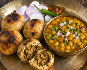 Litti(2pc) Ghugni