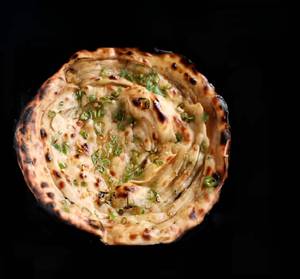 Hari Mirchi Parantha