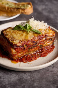 Parmigiana Zuccinni Melanzane