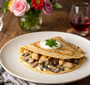 Creamy Chicken And Mushroom Crepe