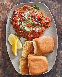 Double Butter Pav Bhaji