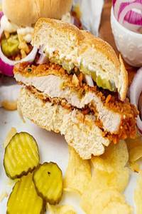 Fried Kozhi Sandwich