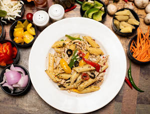 Penne Aglio E Olio Chicken