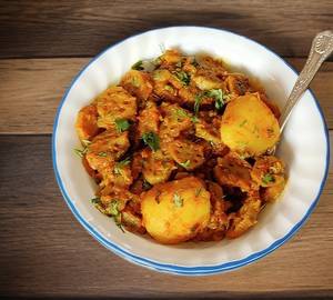 Seyl Bhee Patata( Sindhi style)