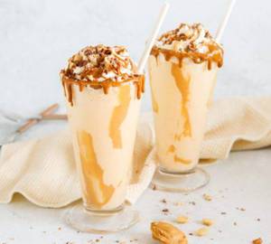 Pecan Nuts Shake With Top Layer Ice Cream