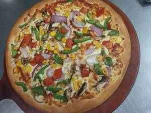 Country Feast Pizza