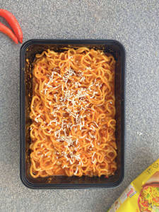 Peri Peri Cheesy Maggi