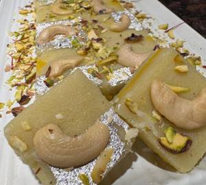 Khoya Kaju Burfi