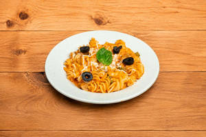 Twin Sauce Veg Pasta