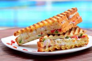 Mayo Veg & Veg Cheese Sandwich