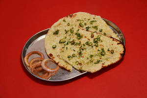 Garlic Chilli Cheese Naan
