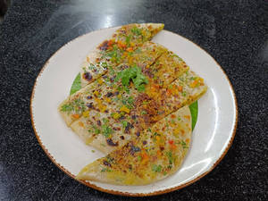 Stuffed Keema Kulcha (chicken)