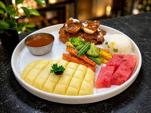 Char-grilled Chicken Steak With Pepper Jus
