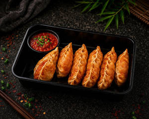 Fried Spicy Chicken Momo ( 6 Pcs )
